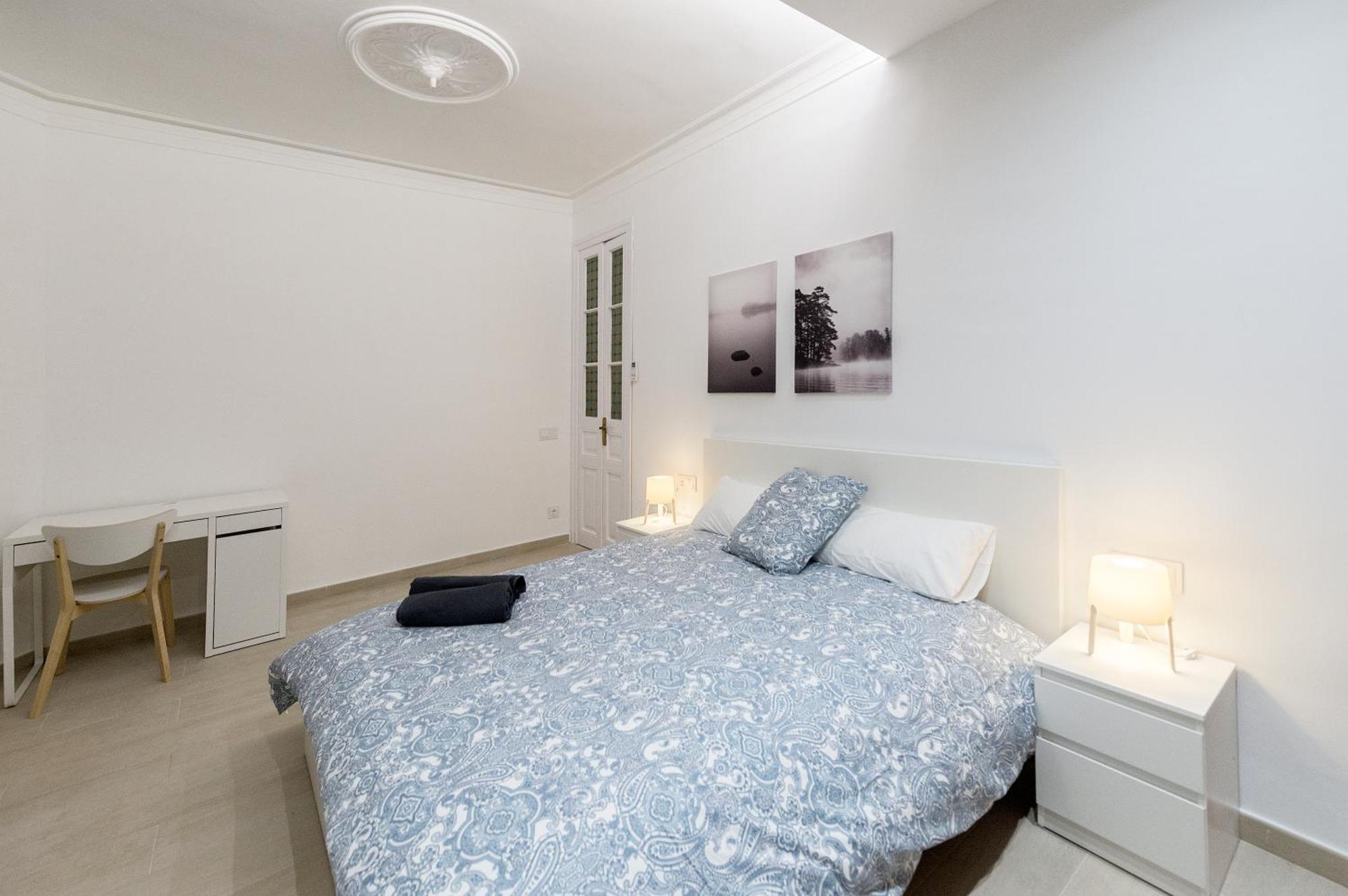Sagrada Familia Apartments Barcelona Bagian luar foto