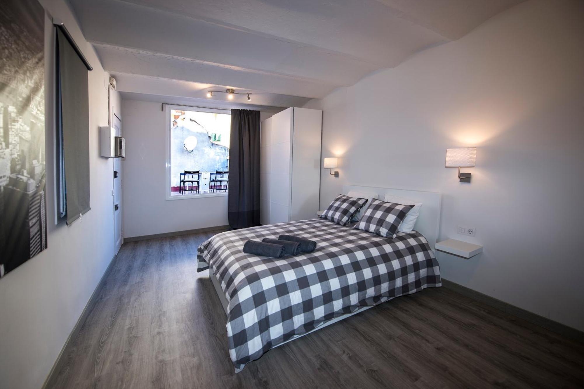 Sagrada Familia Apartments Barcelona Bagian luar foto